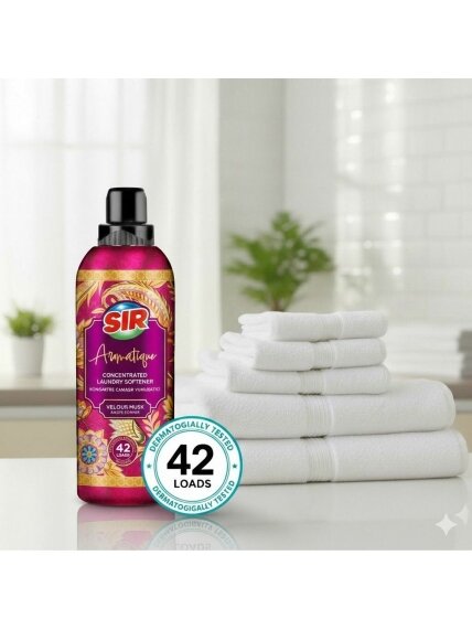 Koncentruotas skalbinių minkštiklis SIR Aromatique „Velour Musk“ – 42 skalbimams 1 Koncentruotas skalbinių minkštiklis SIR Aromatique „Velour Musk“ – 42 skalbimams 1