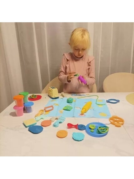 Plastikinė masė - rinkinys Kruzzel 22561 10 Plastikinė masė - rinkinys Kruzzel 22561 10