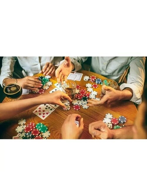 Pokeris – 300 žetonų rinkinys HQ 23528 dėkle 11